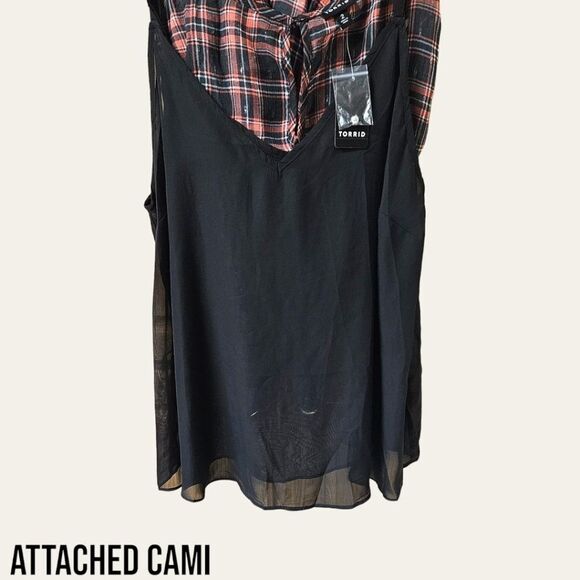 NEW TORRID Plus Size Chiffon Lurex Ruched Sleeve Blouse With Attached Cami - Picture 12 of 15